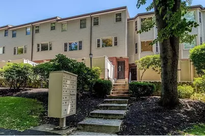 54 Regent Circle #54, Brookline, MA 02445 - Photo 3