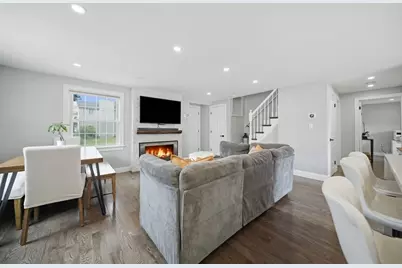 2 Chapman Ave, Wilmington, MA 01887 - Photo 9