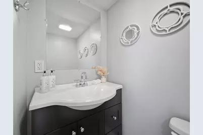2 Chapman Ave, Wilmington, MA 01887 - Photo 19