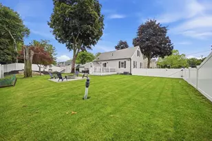2 Chapman Ave, Wilmington, MA 01887 - Photo 37
