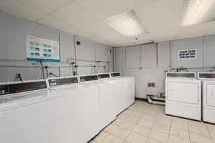 285 Lynn Shore Dr, Lynn, MA 01902 - Photo 17