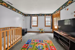 16 Hill St, Shrewsbury, MA 01545 - Photo 21