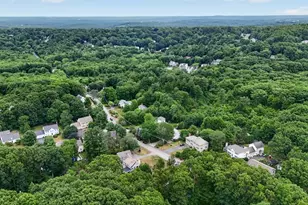 16 Hill St, Shrewsbury, MA 01545 - Photo 33