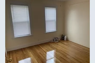 32 Harding Ave, Malden, MA 02148 - Photo 3