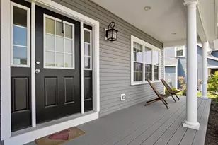 9 Ellingwood Cir, Framingham, MA 01701 - Photo 5