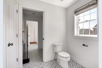 9 Ellingwood Cir, Framingham, MA 01701 - Photo 21