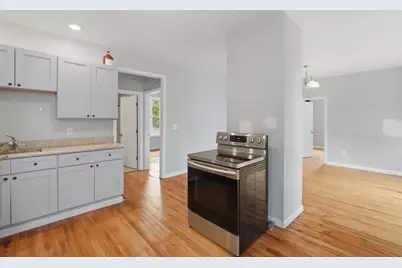 42 Windsor Street, Worcester, MA 01605 - Photo 17