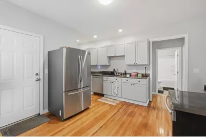 42 Windsor Street, Worcester, MA 01605 - Photo 5