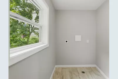 42 Windsor Street, Worcester, MA 01605 - Photo 23