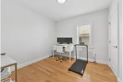 214-216 E Eagle St #5, Boston, MA 02128 - Photo 11