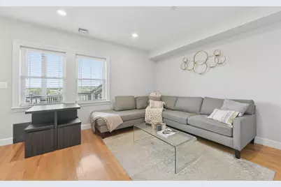 214-216 E Eagle St #5, Boston, MA 02128 - Photo 5