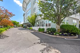 10 Ocean Ave, Revere, MA 02151 - Photo 37