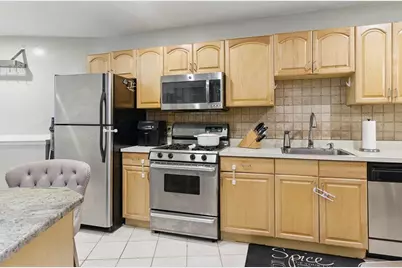 240 Brattle St #1, Cambridge, MA 02138 - Photo 5
