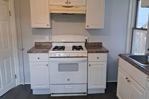 24 Hampden St, Worcester, MA 01609 - Photo 3