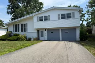 55 Esty Farm, Newton, MA 02459 - Photo 1