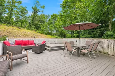 15 Burdett Rd, Lynn, MA 01904 - Photo 27