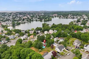 15 Burdett Rd, Lynn, MA 01904 - Photo 35