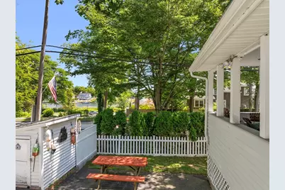 37-39 Remington St, Warwick, RI 02888 - Photo 3