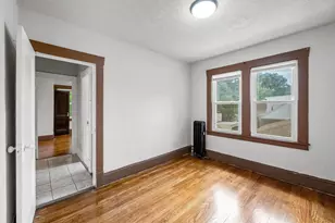 29 Appleton St, Springfield, MA 01108 - Photo 9