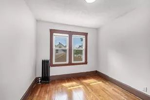 29 Appleton St, Springfield, MA 01108 - Photo 11