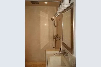 532 East 8th St Dec-Mar Utl Includ #2, Boston, MA 02127 - Photo 17