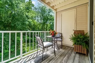 7 Thoreau Ct, Natick, MA 01760 - Photo 15