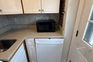 187 Webster, Boston, MA 02128 - Photo 15