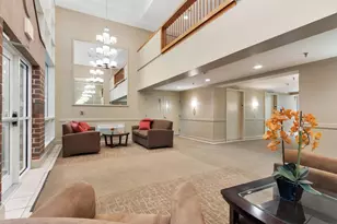 1 Watermill Pl, Arlington, MA 02476 - Photo 27