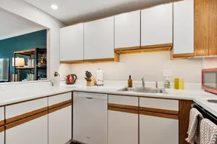 1 Watermill Pl, Arlington, MA 02476 - Photo 9