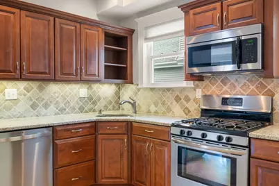 15 Haslet St #2, Boston, MA 02131 - Photo 9