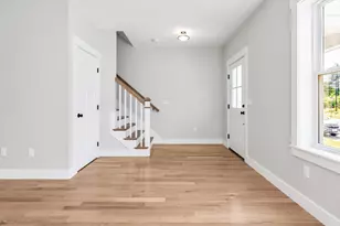 92 Grant Rd, Devens, MA 01434 - Photo 5