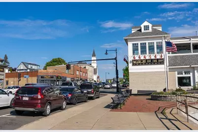 285 Lynn Shore Dr. #302, Lynn, MA 01902 - Photo 29