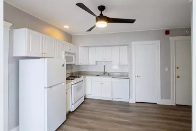 285 Lynn Shore Dr. #302, Lynn, MA 01902 - Photo 11