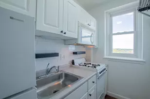 285 Lynn Shore Dr, Lynn, MA 01902 - Photo 5