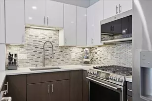 2 Cliveden St, Quincy, MA 02169 - Photo 7