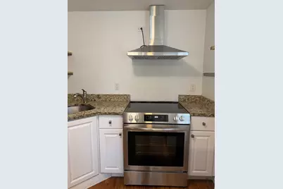295 Kittredge St #2, Boston, MA 02131 - Photo 3