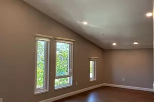 368 Pleasant, Malden, MA 02148 - Photo 11