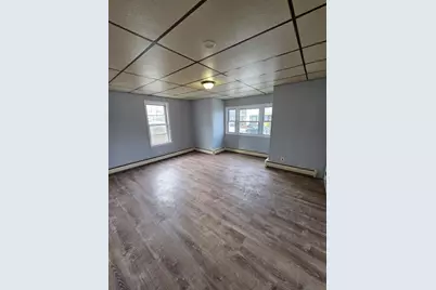 1852 S Main St, Fall River, MA 02724 - Photo 13
