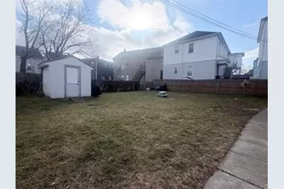 1852 S Main St, Fall River, MA 02724 - Photo 5