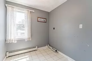 64 Bancroft St, Dracut, MA 01826 - Photo 15