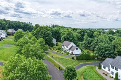 203 Canterbury Cir, East Longmeadow, MA 01028 - Photo 9