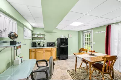 203 Canterbury Cir, East Longmeadow, MA 01028 - Photo 35
