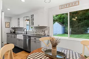 123 Greystone Ave, West Springfield, MA 01089 - Photo 15