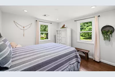 123 Greystone Ave, West Springfield, MA 01089 - Photo 25