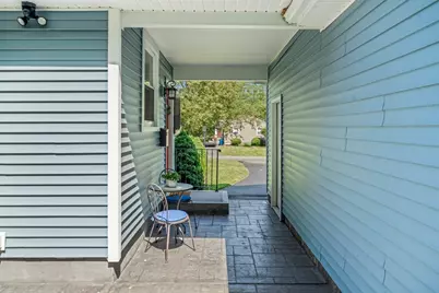 123 Greystone Ave, West Springfield, MA 01089 - Photo 5