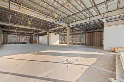 595 Pawtucket Blvd #B, Lowell, MA 01854 - Photo 11