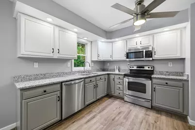 570 Woodland Way, Russell, MA 01071 - Photo 9