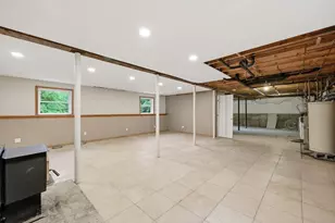 570 Woodland Way, Russell, MA 01071 - Photo 27