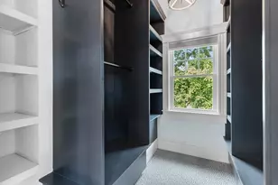22 Prince St, Marblehead, MA 01945 - Photo 21