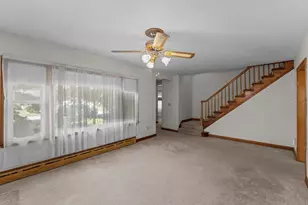 48 Jason Dr, Dartmouth, MA 02748 - Photo 7